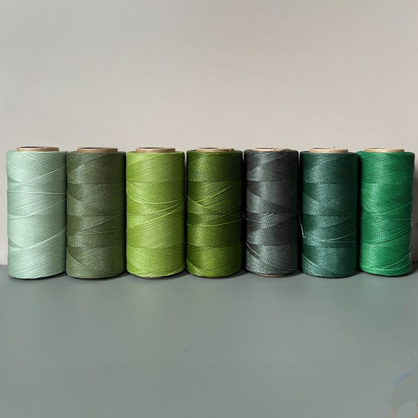 10m / 15m / 20m….0,5 mm Gewachstes Polyester Makrameegarn - LINHASITA - grüne Farbtöne