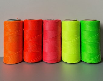 10m / 15m / 20m….0,5 mm Gewachstes Polyester Makrameegarn - LINHASITA - Neon Farbtöne