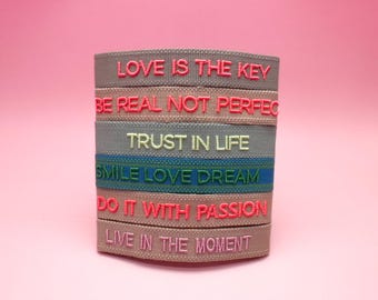 Statement Stoffarmbänder mit Motivationssprüchen | Boho Freundschaftsarmband