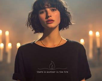 Daniel 3:25 Christian T-Shirt, Minimalist Bible Verse Tee