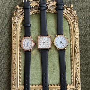 Vintage Leather Watch for Women, Gift for Her, Minimalist Watch, Trendy Watch