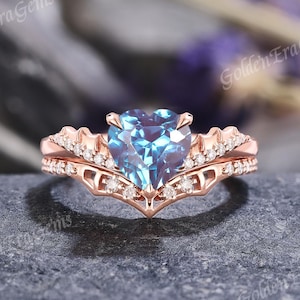 Art Deco Heart Alexandrite Engagement Ring Set Rose Gold Half Eternity Wedding Rings for Women Bat Wing Rings Unique Custom Stacking Ring