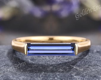 Unique Baguette Cut Blue Sapphire Wedding Band Gold Art Deco Wedding Rings for Women Solitaire Stackable Ring Anniversary Gift for Her