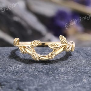 Art Deco Blatt gebogener Ehering Gold Natur inspirierte Reben Hochzeitsringe für Frauen Einzigartige Stapelbare Ring Chevron Band Jahrestag Geschenk