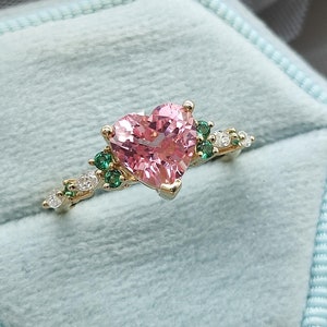 Art Deco Herz rosa Saphir Verlobungsring Natur inspiriert Smaragd Moissanit Cluster Eheringe für Frauen Zartes Jahrestagsgeschenk