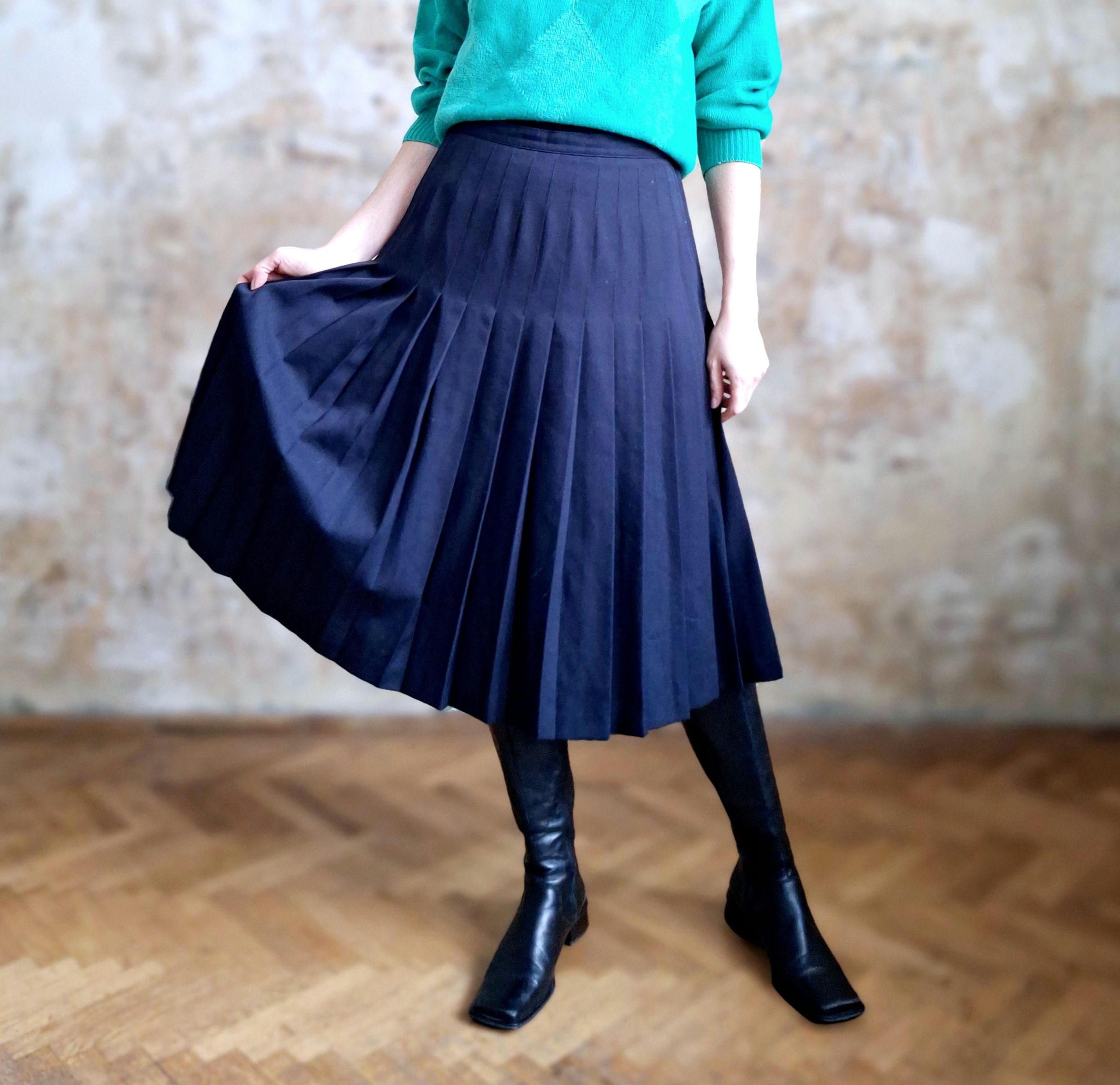 Jupe plissée bleu marine France