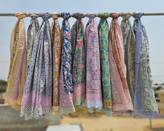 Sarong da spiaggia in cotone con stampa a blocchi: morbido pareo in voile
