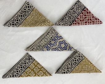Set med 5 bandanas i ekologisk bomull: Handtryckta paisleyhalsdukar
