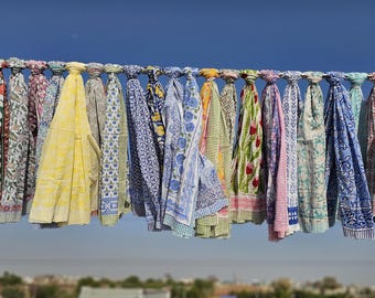 Sciarpa in cotone con stampa a blocchi: leggero pareo da spiaggia in voile