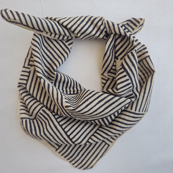 Handtryckt bomullsbandana: Boho halsduk