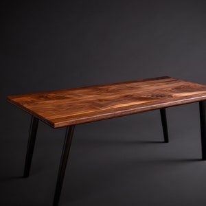 Couchtisch - Holzkaffeetisch, Walnusskaffeetisch, Hartholz-moderner Kaffeetisch mit Metallbeinen