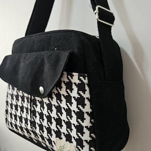 Handmade Black Cotton Crossbody Bag: Houndstooth Flap Messenger