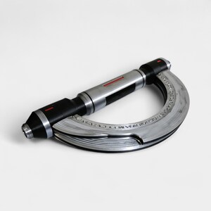 Second Sister Inquisitor Lightsaber (Trilla Suduri) With Optional Horizontal Stand (Moving Parts) image 3