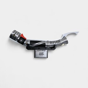 Count Dooku Lightsaber With Optional Vertical/Horizontal/Wall Stand image 4