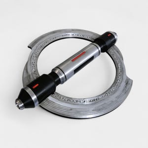 Second Sister Inquisitor Lightsaber (Trilla Suduri) With Optional Horizontal Stand (Moving Parts) image 1