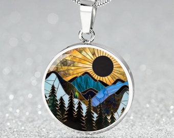 Total Solar Artsy Mountain Eclipse Pendant Necklace | Engraved Celestial Charm Bracelet, Keyring | Custom Eclipse Jewelry| Nature Lover Gift