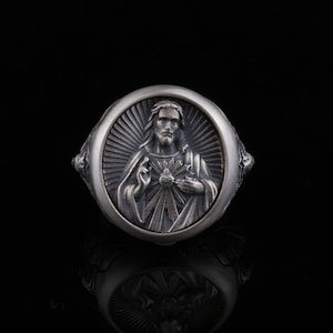 Sacred Heart Of Jesus Signet Ring,Savior Jesus Mens Ring,Religious Christian Jewelry,Catholic Ring,Jesus Ring,Christian Jewelry