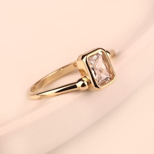 14k Gold Baguette Ring, Dainty Baguette Gold Ring, Anniversary Baguette Ring, Gold Baguette Ring, Minimal Promise Ring, Solitaire Ring