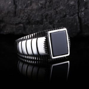 Black Onyx Stone Men Ring , Wedding Ring For Men , Square Onyx Ring , Minimalist Silver Square Onyx Ring , Gift For Him, Engrave Silver Ring