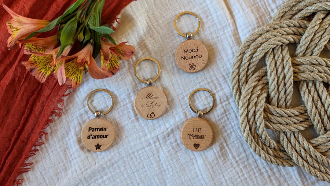 Personalized Bamboo Keychain With Laser Engraving - Gift Idea for ...