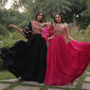Party wear gown with koti outlet