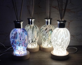Handmade Art Glass Diffuser Lamp with LED Light – Elegant Marble Effect Reed Diffuser, Unique Scent Bottle, Decorative Home Fragrance Gift