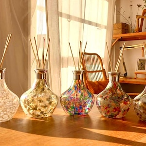 Handmade Glass Diffuser Bottle With  – Iridescent Artistic Design, Unique Gift For Home, Elegant Aroma Diffuser