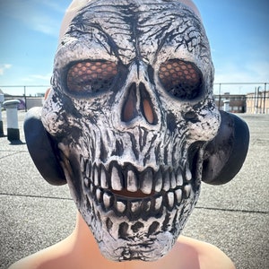 Skull Gas Mask Latex Halloween Fancy Dress Costume Handmade Skeleton