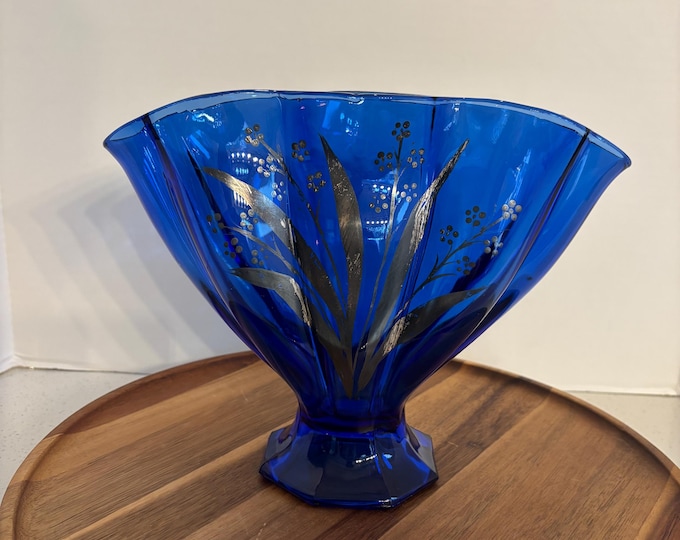 Vintage Fenton Art Glass Mid-Century Cobalt Blue Fan Vase
