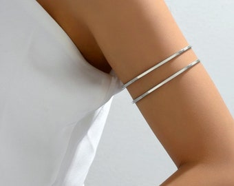 Minimalist Arm Cuff, Silver Arm Band, Silver Upper Arm Cuff Bracelet, Silver Arm Band, Arm Cuff Silver, Gift