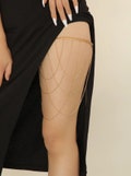 Layered Gold Thigh Chain: Minimalist Body Jewelry