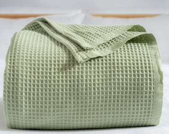 Mint Green Turkish Cotton Waffle Blanket - Lightweight All-Season Throw
