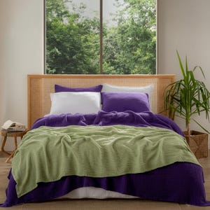 Turkish Muslin Throw Blanket & Pillowcases: 100% Cotton, Twin-King