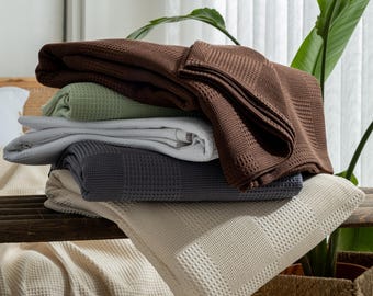 Turkish Cotton Waffle Weave Blanket: Lightweight All-Season Throw