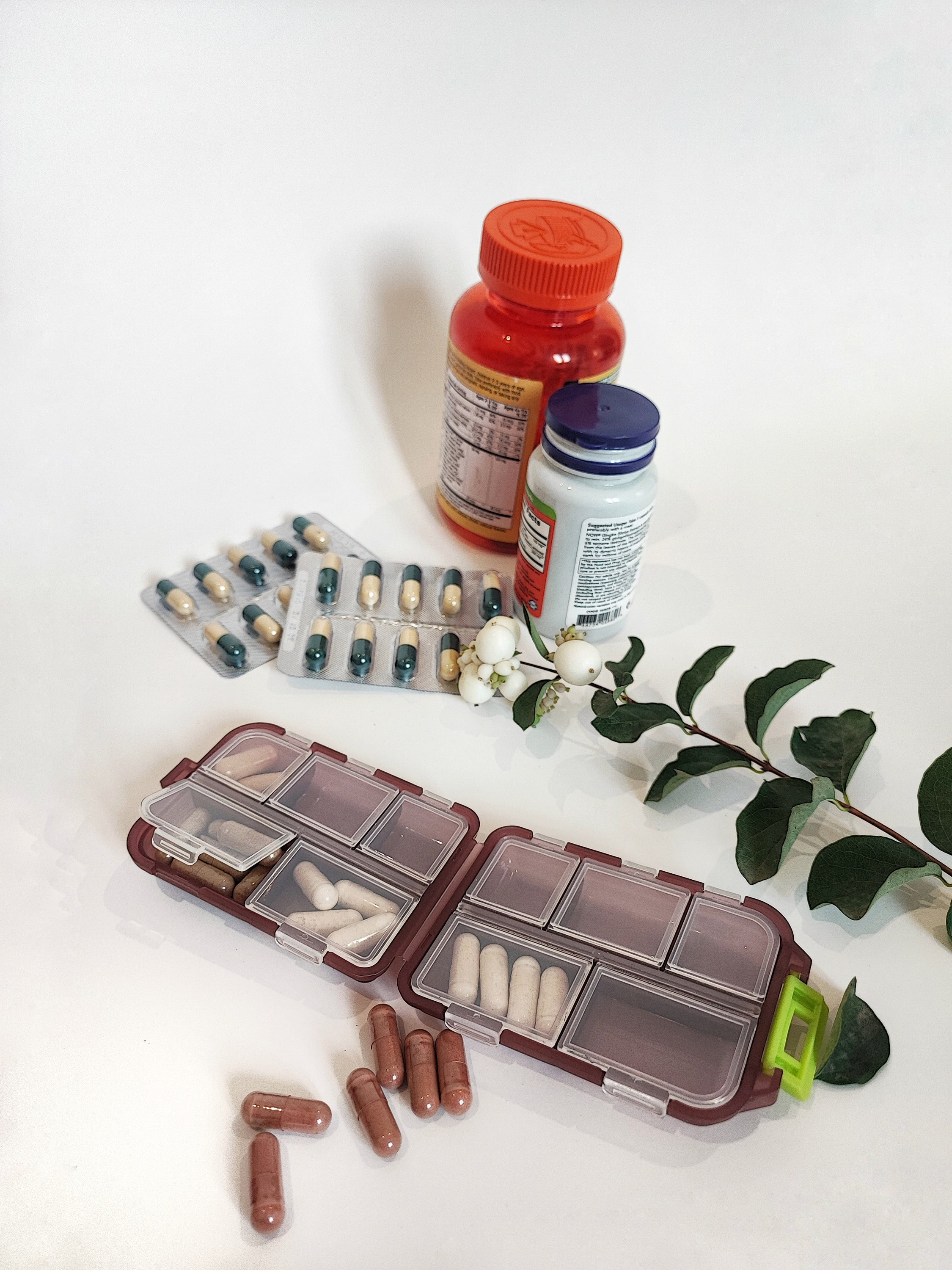 Portapillole in plastica con scomparti separati, Portapillole da viaggio per medicinali, Portapillole con scomparti, Portapillole per medicinali in custodia singola