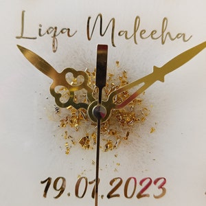 Personalized Resin Desk Clock: Gold Outline, Custom Name & Date - Etsy