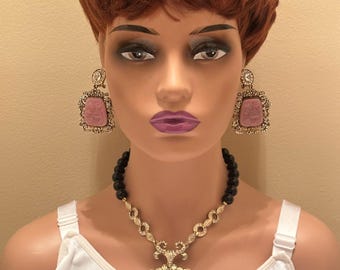 Pink Jade Pendant Statement Necklace Set