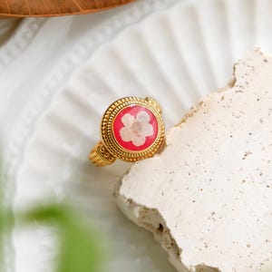Real Daffodil Flower Rings Adjustable, Handmade Pressed Flower Resin Rings, Red Statement Rings, Natural Jewelry, Birthday Gifts For Her