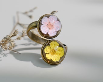 Narcissus Ring,Handmade Dried Flower Resin Ring,Flower Jewelry,Vintage Ring,Movable Ring,Birthday Anniversary Christmas Gift For Her