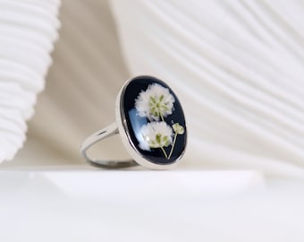 Babys Breath Rings, Pressed Flower Rings, Dried Flower Resin Rings, Botanical Jewelry, Handmade Jewelry for Women, Birthday Gift For Her