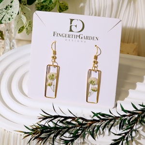 Baby&#39;s Breath Real Flower Earrings, Handmade Baby&#39;s Breath Flower Resin Earrings, Dried Flower Dangle Drop Earrings,  Birthday Gifts For Her