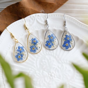 Forget Me Not Flower Earrings, Real Pressed Flower Earrings, Dried Flower Resin Earrings, Handmade Jewelry for Women, Birthday Gifts For Her
