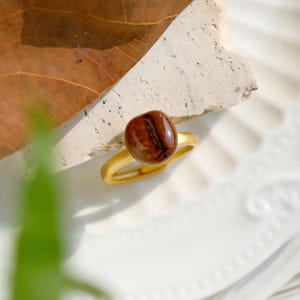 Echte koffieboonringen verstelbaar, handgemaakte koffieboonsieraden, statementringen gedroogde koffieboon, natuurlijke sieraden, verjaardagscadeaus voor haar