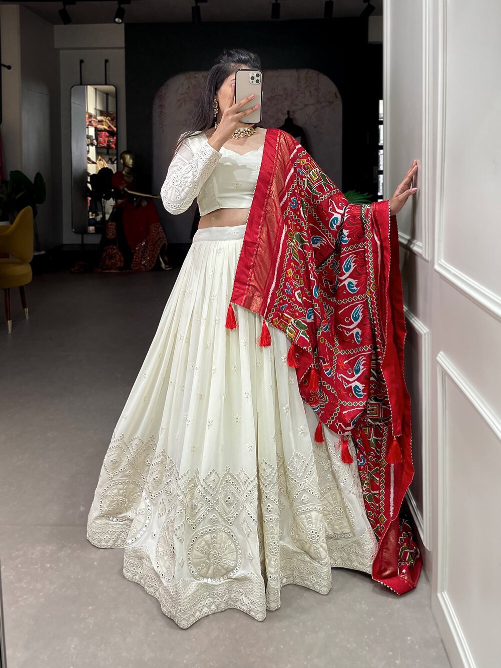 OffWhite Wedding Wear Lehenga Choli Dress Thread Work Lengha Chunri Sequins  Work | eBay