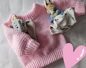 Beginner friendly crochet baby jumper pattern