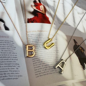 Collar de letras iniciales de globo, collar de letras de hojaldre, colgante de letras, joyería de letras de burbujas, joyería personalizada, joyería de letras, regalo para ella