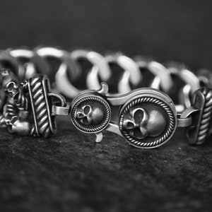 Skull Bracelet For Men, 925 Silver, Gothic Skull Jewellery, Unique Bikers Bracelets Chain, Biker Jewelry, Gothic Style Bracelet Gift For Him
