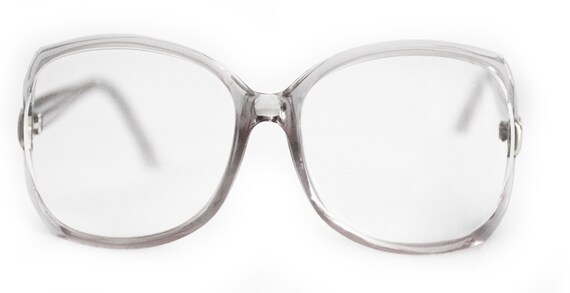 Huge reading glasses hotsell