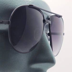 Sunglasses Aviator Big Gray Lens Black Frame Straight Bridge Classic Sun Shades