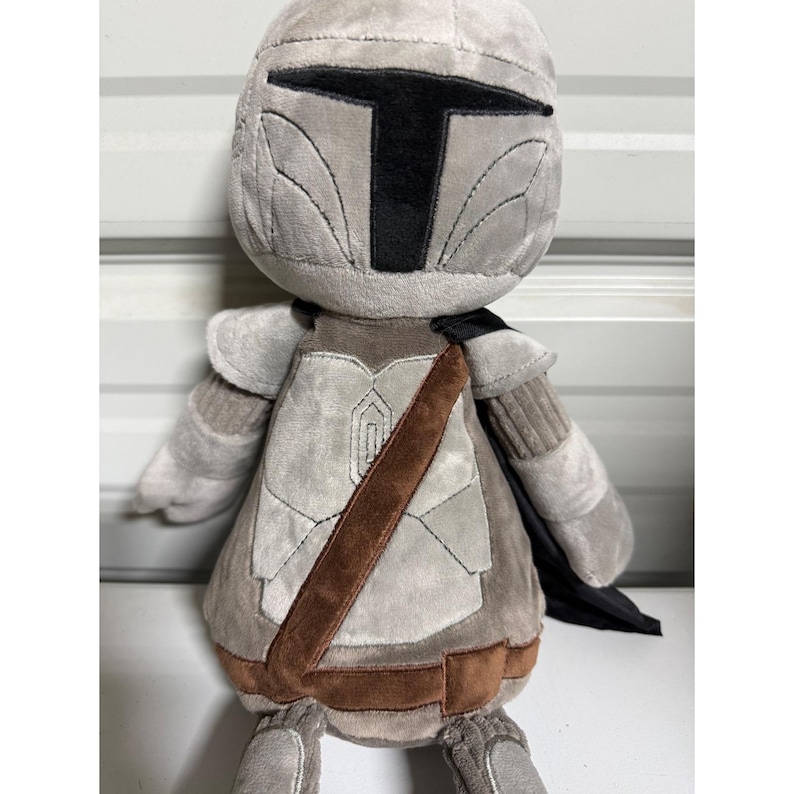 Peluche Scentsy Buddy de Star Wars The Mandalorian con paquete de aroma Air of Adventure imagen 2